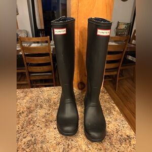 Hunter Classic Black Tall Boots I Size 8
